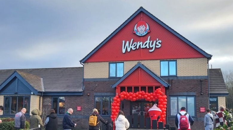 The world's largest Wendy's in Hull, United Kingdom.