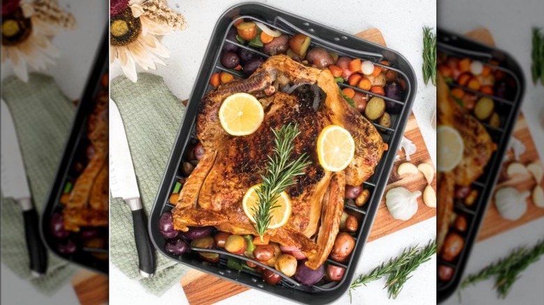 Turkey in Aldi Crofton roasting pan