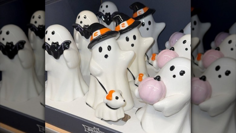 ceramic ghosts at Aldi