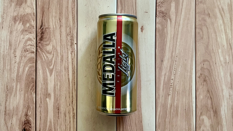 a can of Medalla Light