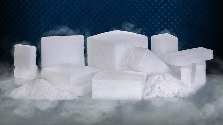 Blocks and pellets of dry ice
