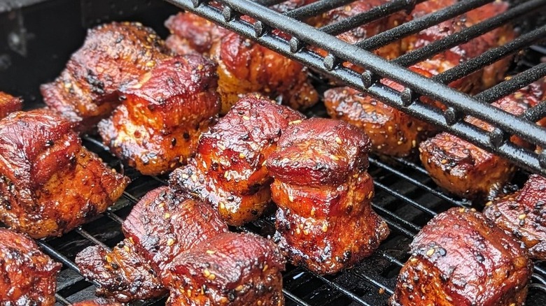 Brisket burnt ends on grill rack