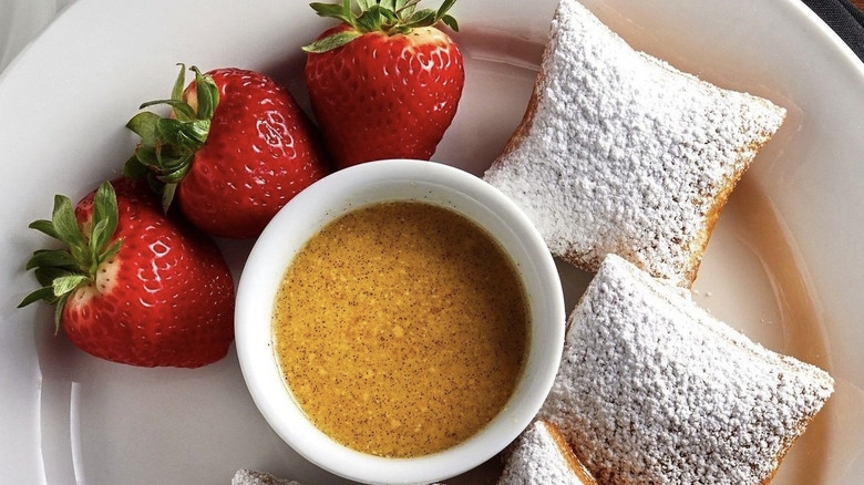 Beignets and praline sauce at Criollo Restaurant