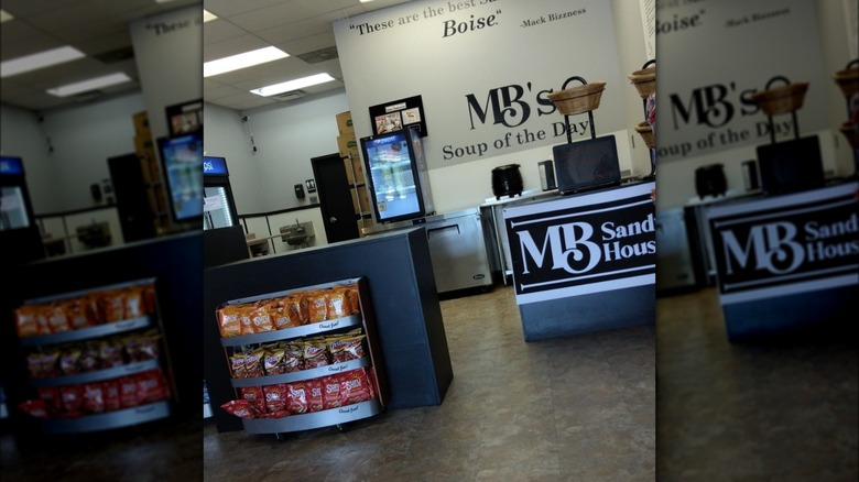 MB Sandwich House interior