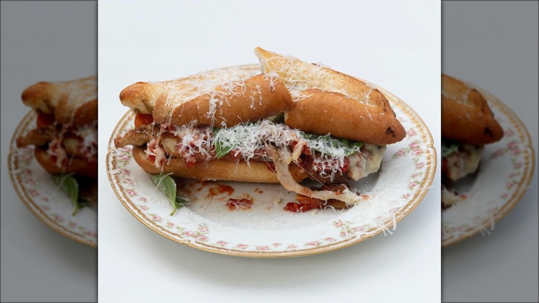 Chicken Parmesan sandwich on plate