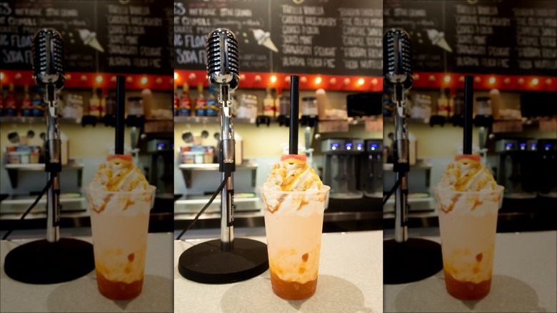 Oscar Moon's Milkshake Shop Alabama Peach Pie Shake