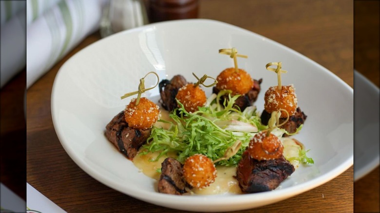 Max's Trumbull Kitchen filet mignon small plate appetizer