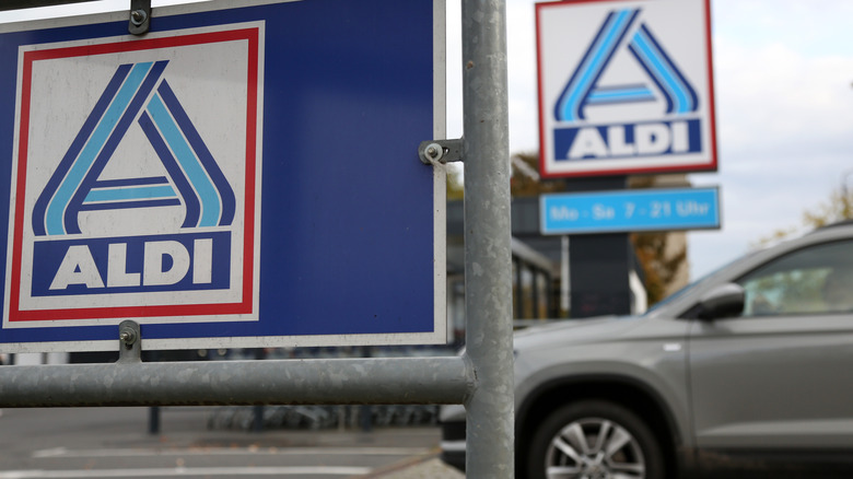 'It's The Worst Part Of Aldi' — Why Aldi Employees Are Tired Of Curbside Pickup