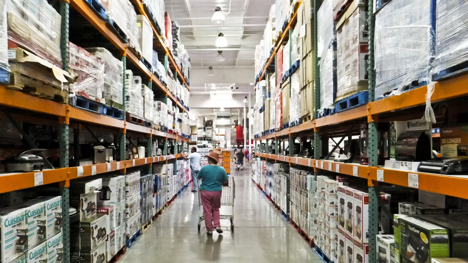 Why Hot New Costco Finds You See Online Are Always Missing From Your Local Wareh...