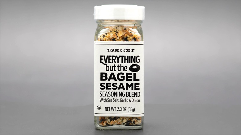Trader Joe's everything bagel seasoning