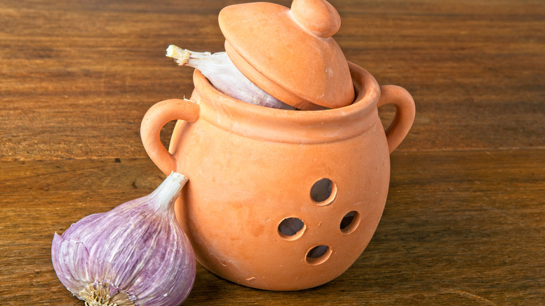 Peeled garlic cloves in a bowl