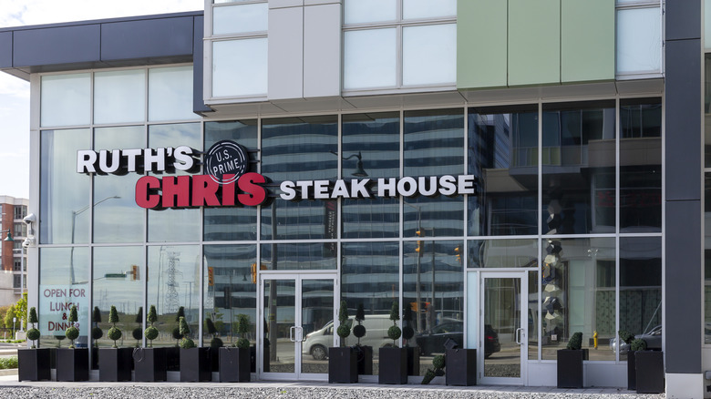 The exterior of a Ruth's Chris Steak House location