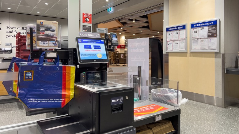 Aldi self-checkout lane