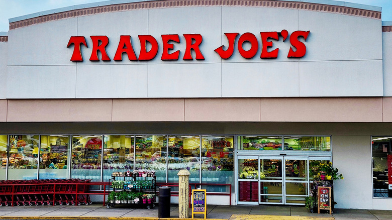 Exterior of a Trader Joe's location