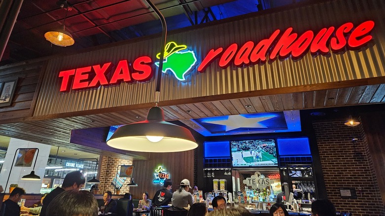 Interior of Texas Roadhouse