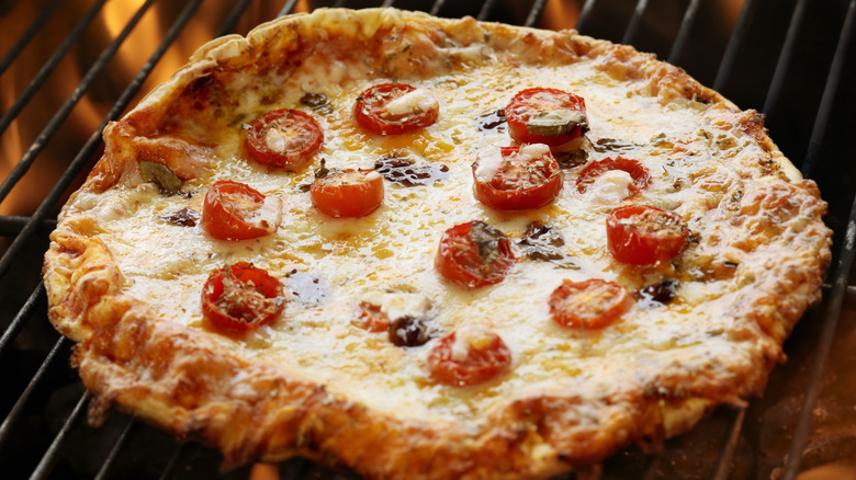 margherita pizza on the grill