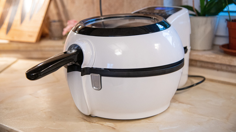 air fryer on kitchen counter