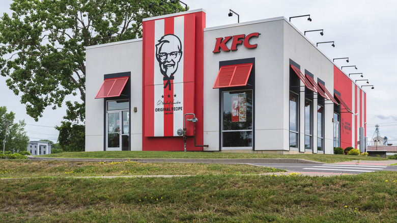 Exterior of KFC in daytime